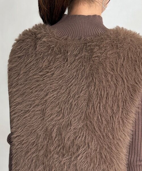 Chez toi（シェトワ）の「シャギーベスト×ニットワンピース（ワンピース・レディース・ブラック/グレー/チャコールグレー/ブラウン/ベージュ・FREE）」の20枚目の写真