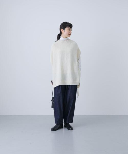 BRUNELLO CUCINELLI グレーとホワイトのニットベスト ブルネロクチネリ