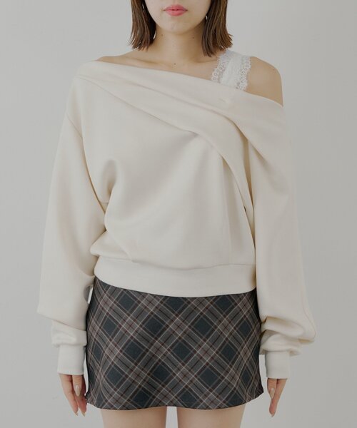 ❤美品ノコオーノ❤　トップスサイズ38 Chico（チコ）の「【水着/トップス】オフショルシャーリングTOPS