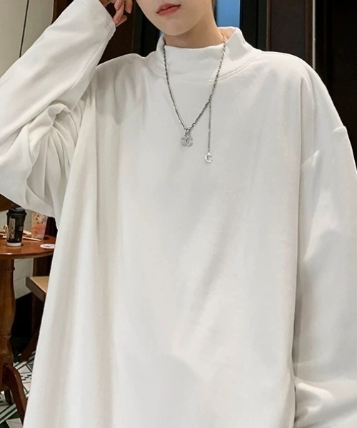 CELENA BEATS(セレナビーツ)の「オーバーサイズ モックネック ロング Tシャツ(Tシャツ/カットソー・メンズ・ホワイト/ブラック/グレー・M/L)」の8枚目の写真