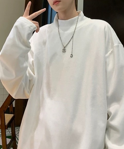 CELENA BEATS(セレナビーツ)の「オーバーサイズ モックネック ロング Tシャツ(Tシャツ/カットソー・メンズ・ホワイト/ブラック/グレー・M/L)」の6枚目の写真
