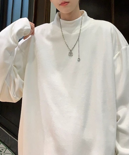 CELENA BEATS(セレナビーツ)の「オーバーサイズ モックネック ロング Tシャツ(Tシャツ/カットソー・メンズ・ホワイト/ブラック/グレー・M/L)」の5枚目の写真