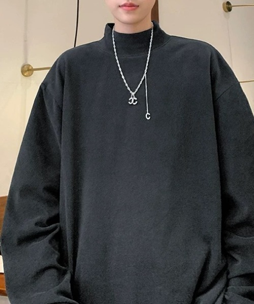 CELENA BEATS(セレナビーツ)の「オーバーサイズ モックネック ロング Tシャツ(Tシャツ/カットソー・メンズ・ホワイト/ブラック/グレー・M/L)」の11枚目の写真
