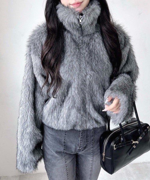 新品タグ付き‼︎フロントジップスタンドカラーコート セール】フロントジップスタンドカラーエコファーコート（ブルゾン