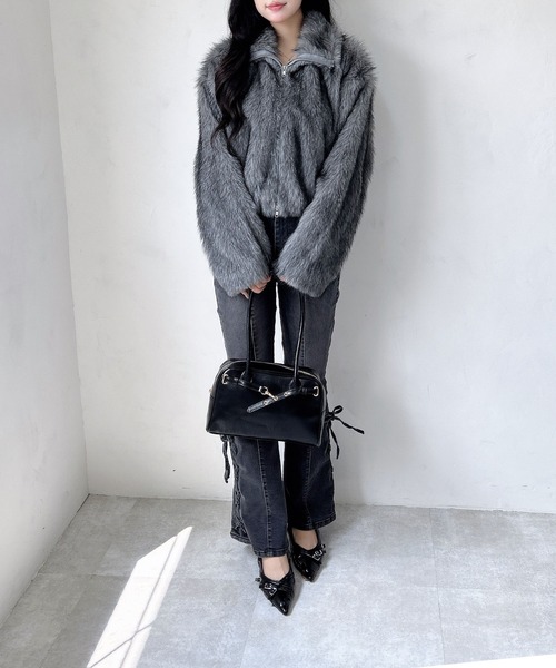 新品タグ付き‼︎フロントジップスタンドカラーコート セール】フロントジップスタンドカラーエコファーコート（ブルゾン