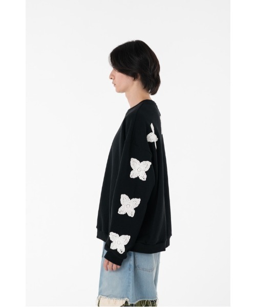 DISCOVERED（ディスカバード）の「BUTTERFLY CROCHET SWEAT（スウェット・メンズ・グレー/ブラック・SMALL/LARGE）」の4枚目の写真