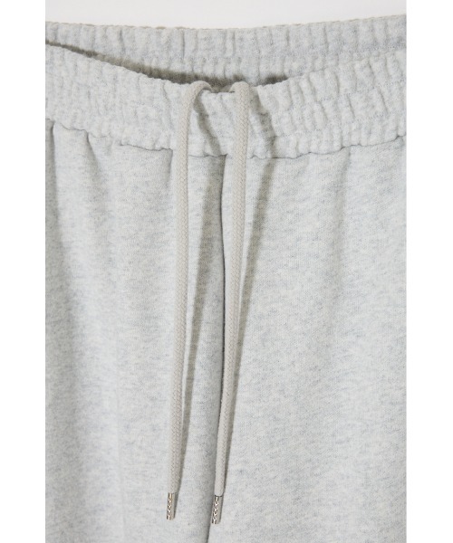 MOUSSY(マウジー)の「【再入荷&新色登場】CURVE LINE SWEAT PANTS / カーブラインスウェット(スウェットパンツ・レディース・杢グレー/ライトブラック/ベージュ・2/1)」の16枚目の写真