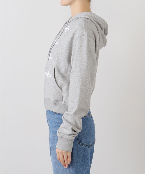 U by SPICK&SPAN(ユーバイスピックアンドスパン)の「OPEN YY/オープンワイワイ LOOP BUTTON EFFECT HOODIE(パーカー・レディース・ライトグレー・MEDIUM)」の2枚目の写真