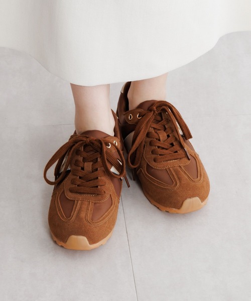 HIMIKO（ヒミコ）の「【HIMIKO】フラットスエードコンビスニーカー/657302（スニーカー・レディース・ブラック/ブラウン/グレー/ブルー・22.5cm/22.0cm/25.5cm/25.0cm/24.5cm/24.0cm/23.5cm/23.0cm/26.0cm）」の20枚目の写真