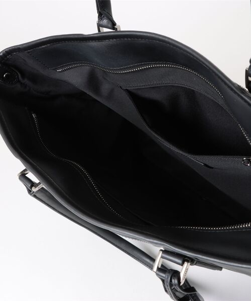 MEN'S BIGI(メンズビギ)の「【SEEKER/シーカー】別注 ムラレザー2wayトート&ショルダーバッグ(トートバッグ・メンズ・グレー/キャメル/ブラック・FREE)」の21枚目の写真