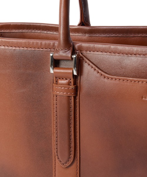 MEN'S BIGI(メンズビギ)の「【SEEKER/シーカー】別注 ムラレザー2wayトート&ショルダーバッグ(トートバッグ・メンズ・グレー/キャメル/ブラック・FREE)」の12枚目の写真