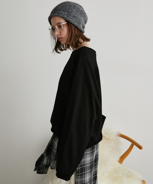 Auntie Rosa Holiday（アンティローザホリデー）の「オーバーサイズベーシックロンT（Tシャツ/カットソー・レディース・グレー/ブラック/ホワイト/ブラウン/グリーン/イエロー/ピンク/ネイビー・FREE）」の20枚目の写真