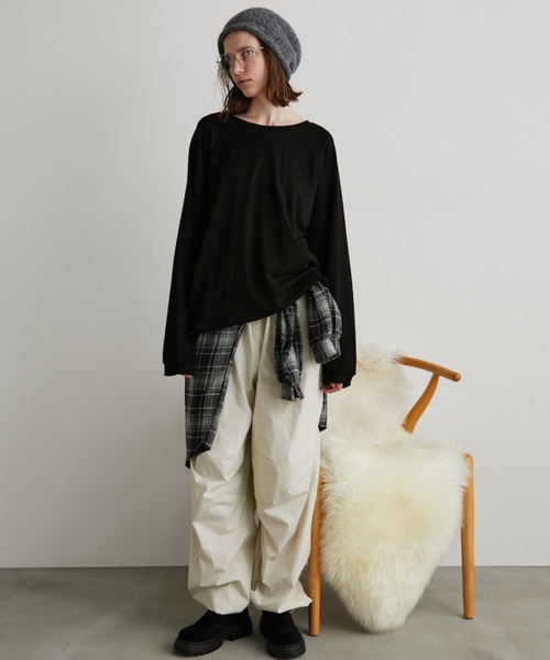 Auntie Rosa Holiday（アンティローザホリデー）の「オーバーサイズベーシックロンT（Tシャツ/カットソー・レディース・グレー/ブラック/ホワイト/ブラウン/グリーン/イエロー/ピンク/ネイビー・FREE）」の22枚目の写真