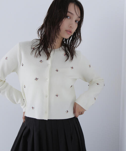 NATURAL BEAUTY BASIC(ナチュラルビューティーベーシック)の「◇ビジューニットジャケット(カーディガン/ボレロ・レディース・ブルー/オフホワイト/ブラック・FREE)」の14枚目の写真