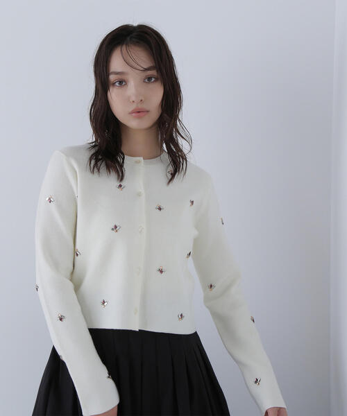 NATURAL BEAUTY BASIC(ナチュラルビューティーベーシック)の「◇ビジューニットジャケット(カーディガン/ボレロ・レディース・ブルー/オフホワイト/ブラック・FREE)」の16枚目の写真