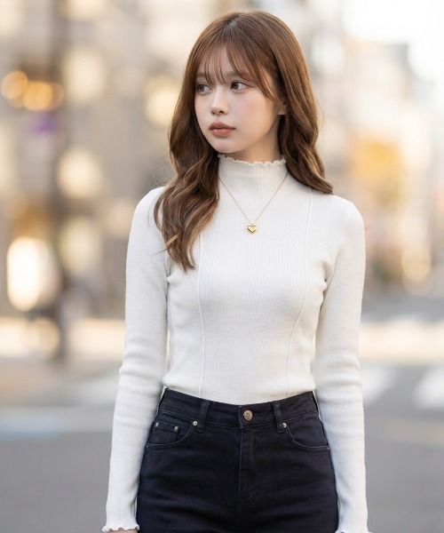 L LABEL（エルラベル）の「メロウフリルハイネックニットリブニット（ニット/セーター・レディース・ホワイト/ブラック/カーキ・FREE）」の11枚目の写真