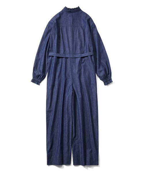 Live in comfort（リブインコンフォート）の「リブ　イン　コンフォート　人気スタイリスト石上美津江さんとつくった　フリルが華やぐ　大人のオールインワン〈インディゴネイビー〉（つなぎ/オールインワン・レディース・インディゴブルー・3L/LL/L/M/S/MP）」の5枚目の写真