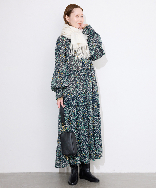 SLOBE IENA（スローブイエナ）の「SLOBE カシミヤストール（ストール/ショール・レディース・サックスブルー/アイボリー/キャメル・FREE）」の4枚目の写真