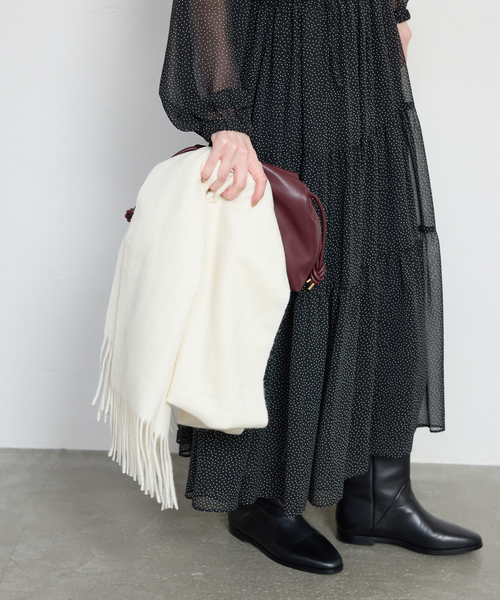 SLOBE IENA（スローブイエナ）の「SLOBE カシミヤストール（ストール/ショール・レディース・サックスブルー/アイボリー/キャメル・FREE）」の10枚目の写真