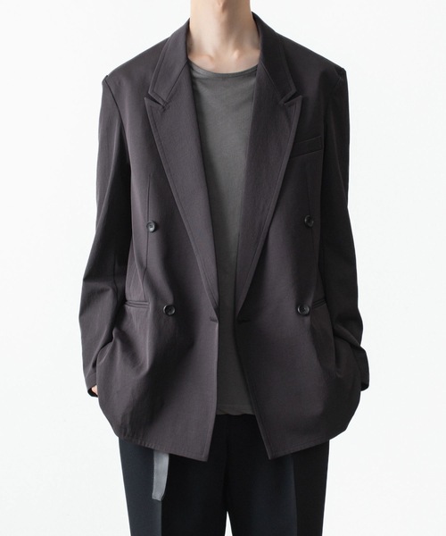 ATTACHMENT(アタッチメント)の「PE/CO/LI ドライツイル ダブルブレステッドジャケット / PE/CO/LI DRY TWILL DOUBLE-BREASTED JKT(テーラードジャケット・メンズ・ライトグレー/ブラック・2/3)」の2枚目の写真