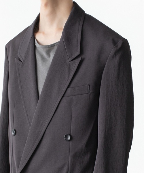 ATTACHMENT(アタッチメント)の「PE/CO/LI ドライツイル ダブルブレステッドジャケット / PE/CO/LI DRY TWILL DOUBLE-BREASTED JKT(テーラードジャケット・メンズ・ライトグレー/ブラック/ライトベージュ・2/3)」の5枚目の写真