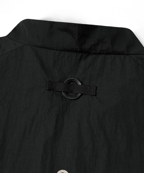 TIGHTBOOTH PRODUCTION（タイトブースプロダクション）の「GOOPiMADE x TIGHTBOOTH Tech Uniform Zip Shirt / グーピーメイド x タイトブース テック ユニフォーム ジップ シャツ（シャツ/ブラウス・メンズ・グレー/ブラック/オリーブ・1/2/3）」の20枚目の写真