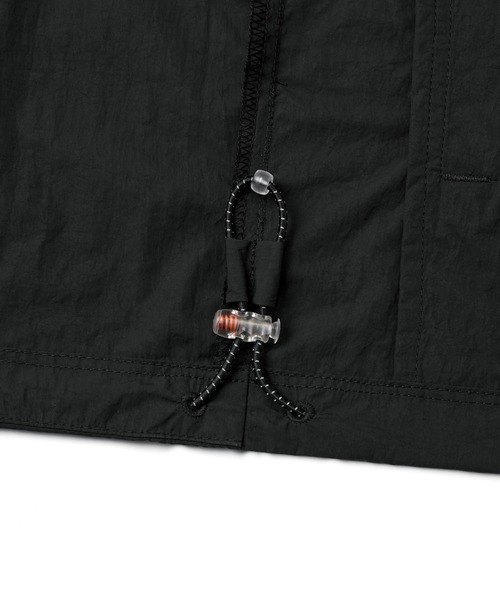 TIGHTBOOTH PRODUCTION（タイトブースプロダクション）の「GOOPiMADE x TIGHTBOOTH Tech Uniform Zip Shirt / グーピーメイド x タイトブース テック ユニフォーム ジップ シャツ（シャツ/ブラウス・メンズ・グレー/ブラック/オリーブ・1/2/3）」の19枚目の写真