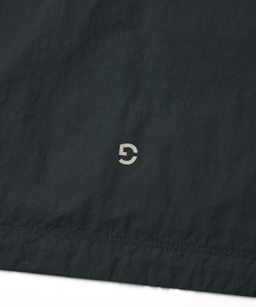 TIGHTBOOTH PRODUCTION（タイトブースプロダクション）の「GOOPiMADE x TIGHTBOOTH Tech Uniform Zip Shirt / グーピーメイド x タイトブース テック ユニフォーム ジップ シャツ（シャツ/ブラウス・メンズ・グレー/ブラック/オリーブ・1/2/3）」の11枚目の写真