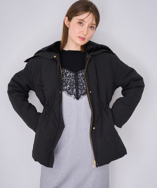 NOELA(ノエラ)の「ファー襟付き中綿コート(その他アウター・レディース・オフホワイト/キャメル/ブラック・M/S)」の5枚目の写真