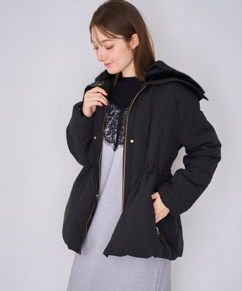 NOELA(ノエラ)の「ファー襟付き中綿コート(その他アウター・レディース・オフホワイト/キャメル/ブラック・M/S)」の7枚目の写真