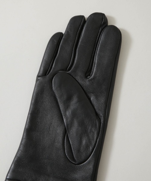 NANO universe(ナノユニバース)の「タッチパネル対応 リブ付きラムレザーグローブ(手袋・メンズ・ブラック・FREE)」の4枚目の写真