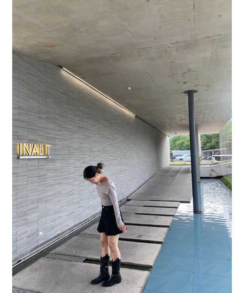 AVANDRESS(アバンドレス )の「PLEATS DENIM SKIRT BLACK(スカート・レディース・その他・LARGE/MEDIUM/SMALL)」の15枚目の写真