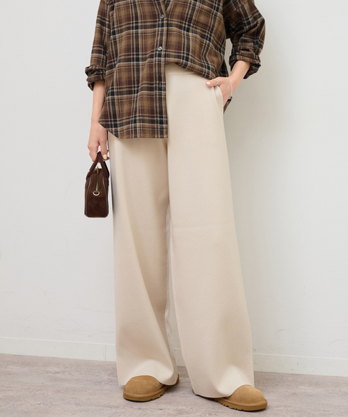 JOURNAL STANDARD relume(ジャーナルスタンダード レリューム)の「【MULTI FUNC+】セミワイドニットパンツ(その他パンツ・レディース・アイボリー/ネイビー/ブラウン・FREE)」の2枚目の写真