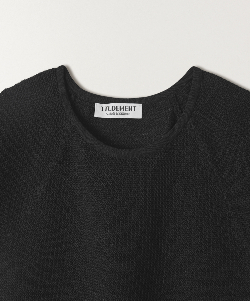 TTUDEMENT(トュードメント)の「PUFF SLEEVE ROUND NECK KNIT TOP BLACK(ニット/セーター・レディース・その他・FREE)」の5枚目の写真