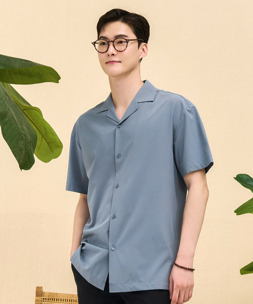 CHASECULT(チェイスカルト)の「男性ストレッチ半袖シャツ-ブルー(シャツ/ブラウス・メンズ・ダークブルー・100/95/105)」の2枚目の写真
