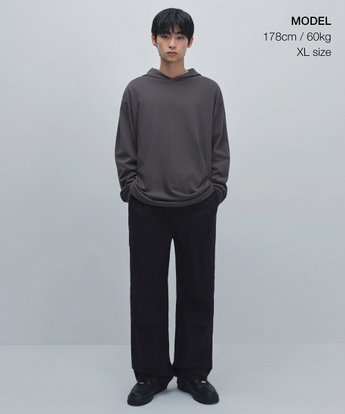 MUSINSA STANDARD（ムシンサスタンダード）の「フードパーカー長袖Tシャツ[ダークグレー]（パーカー・メンズ・その他・LARGE/X-LARGE/XX-LARGE/MEDIUM）」の2枚目の写真