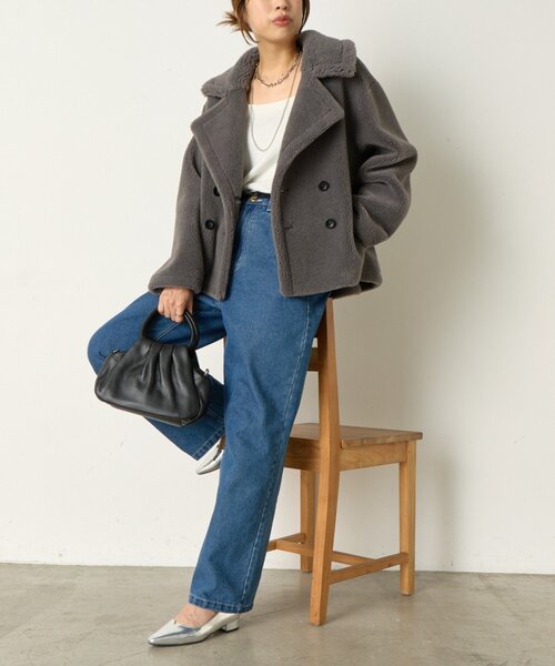 Jena espace merveilleux（ジェナ　エスパスメルヴェイユ）の「ボアダブルジャケット（その他アウター・レディース・ベージュ/チャコールグレー・FREE）」の13枚目の写真