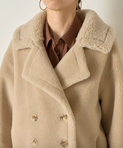 Jena espace merveilleux（ジェナ　エスパスメルヴェイユ）の「ボアダブルジャケット（その他アウター・レディース・ベージュ/チャコールグレー・FREE）」の4枚目の写真