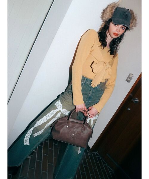 EVRIS（エヴリス）の「エンブレムボストンBAG（ボストンバッグ・レディース・ブラック/ブラウン/ホワイト・FREE）」の7枚目の写真