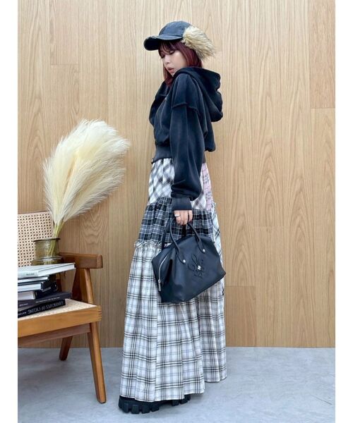 EVRIS（エヴリス）の「エンブレムボストンBAG（ボストンバッグ・レディース・ブラック/ブラウン/ホワイト・FREE）」の11枚目の写真