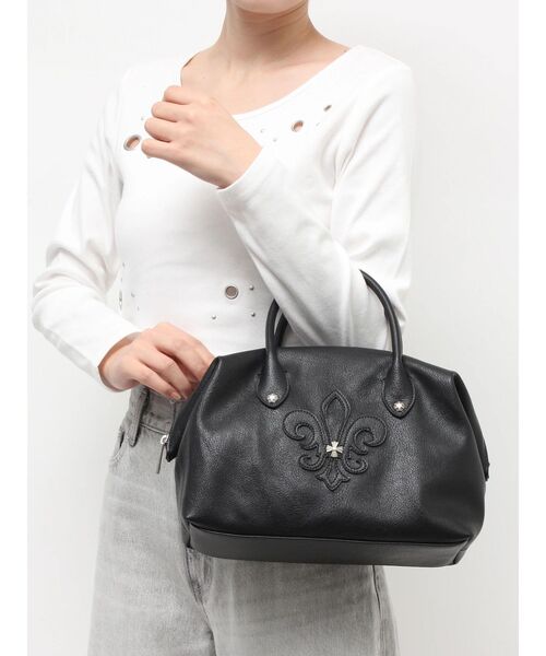 EVRIS(エヴリス)の「エンブレムボストンBAG(ボストンバッグ・レディース・ブラック/ブラウン/ホワイト・FREE)」の16枚目の写真