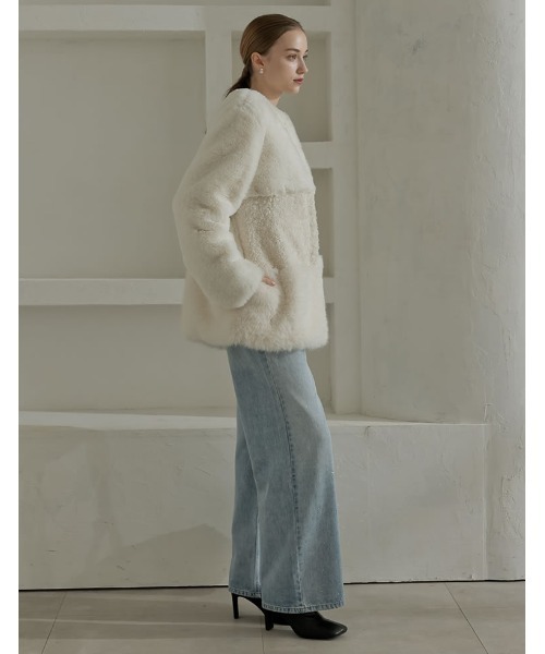 MEISM（ミズム）の「[2025-26 WINTER COLLECTION][MEISM by Re:EDIT]パッチワークボアファーノーカラーミドルコート（ノーカラージャケット・レディース・ブラック/オフホワイト・MEDIUM/LARGE）」の8枚目の写真