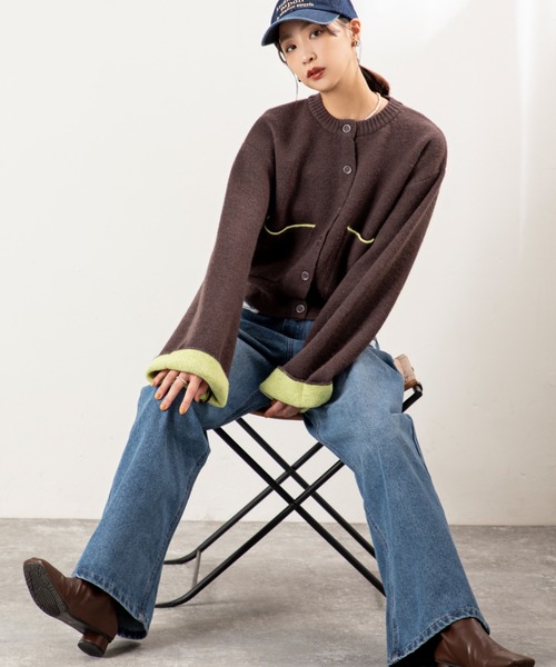 MILLION CARATS（ミリオンカラッツ）の「【差し色ポケットでこなれ見え】ワイドなのにすっきり細見え。リラクシーな穿き心地で気分は軽やか！体型カバーも叶う大人カジュアルなワイドデニム。（デニムパンツ・レディース・ブルー/グレー・FREE）」の21枚目の写真