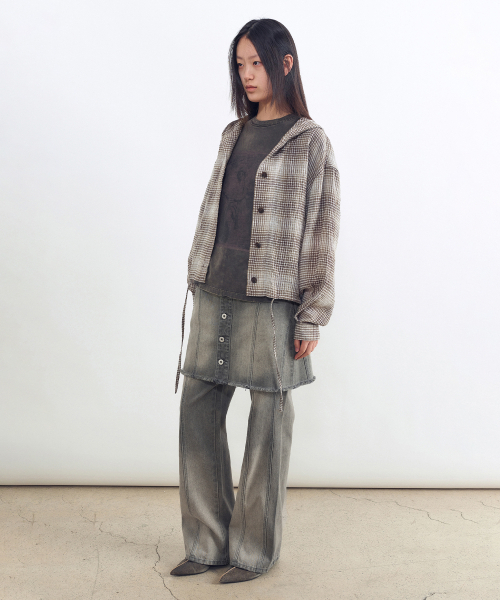INSILENCE WOMEN（インサイレンスウーマン）の「ディバイドデニムスカートASH GREY（スカート・レディース・その他・SMALL/MEDIUM/LARGE）」の3枚目の写真