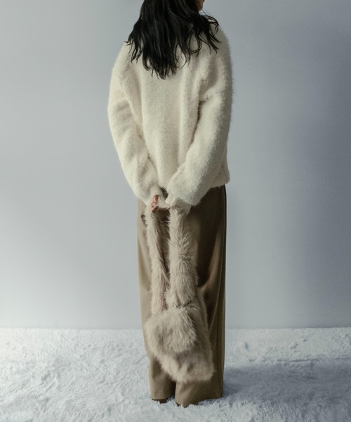 on:nue（オンニュ）の「【on:nue】[選べる4色展開] フェイクファー ポーチ付きトートバッグ（ショルダーバッグ・レディース・アイボリー/グレー/ベージュ/ブラウン・FREE）」の11枚目の写真