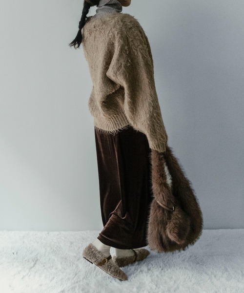 on:nue（オンニュ）の「【on:nue】[選べる4色展開] フェイクファー ポーチ付きトートバッグ（ショルダーバッグ・レディース・アイボリー/グレー/ベージュ/ブラウン・FREE）」の22枚目の写真