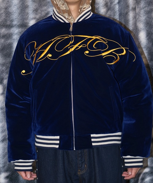 SIGNATURE BOMBER JACKET（ブルゾン）｜AFB（エーエフビー）の