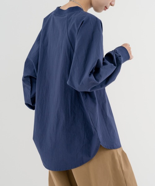 refinedworks(リファインドワークス)の「【refinedworks】 ゆるっと 纏える 抜け感トップス(Tシャツ/カットソー・レディース・ネイビー/グレー・FREE)」の5枚目の写真