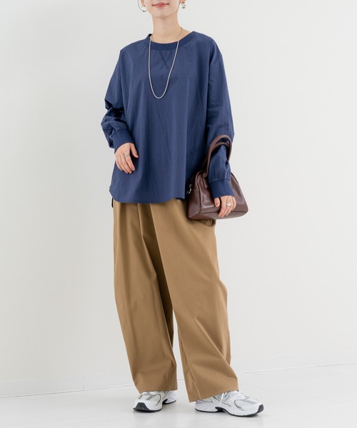 refinedworks(リファインドワークス)の「【refinedworks】 ゆるっと 纏える 抜け感トップス(Tシャツ/カットソー・レディース・ネイビー/グレー・FREE)」の10枚目の写真