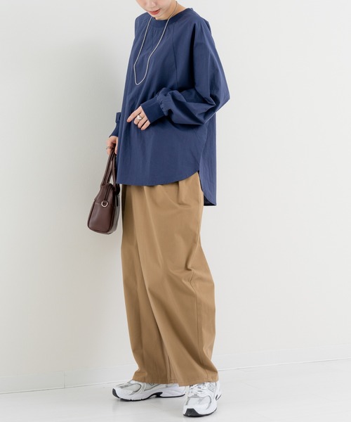 refinedworks(リファインドワークス)の「【refinedworks】 ゆるっと 纏える 抜け感トップス(Tシャツ/カットソー・レディース・ネイビー/グレー・FREE)」の15枚目の写真